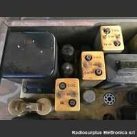 R-19J/TRC-1-GY Radio Receiver  R-19J/TRC-1-GY  U.S. Army a 70 a 100 Mhz in FM. Alim. 110 Volt Apparati radio