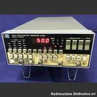 HP 8116A Pulse/Function  Generator HP 8116A Generatore di impulsi e di funzioni da 1 Mhz a 50 Mhz Strumenti