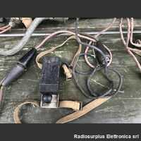 Wireless Sets [Canadian] No.19 Mk III Wireless Sets [Canadian] No.19 Mk III  Stazione radio completa di accessori nella sua cassa originale  Modi operativi AM/CW. Composta da due sezion Apparati radio