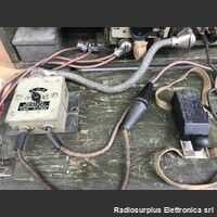 Wireless Sets [Canadian] No.19 Mk III Wireless Sets [Canadian] No.19 Mk III  Stazione radio completa di accessori nella sua cassa originale  Modi operativi AM/CW. Composta da due sezion Apparati radio