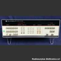 HP 8165A Programmable Signal Source  HP 8165A  Generatore di funzioni con sweep   programmabile da 1 millHz a 50 Mhz Strumenti