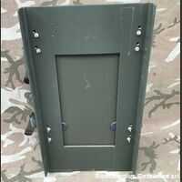FT-482 MOUNTING + Piastra FT-482  Base di montaggio veicolare per ricetrasmettitore BC-1306 Accessori per apparati radio Militari