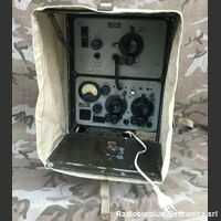  WIRELESS SET NO.68P  Ricetrasmettitore spalleggiabile del 1942 Inglese  Frequenza operativa da 1,75 - 2,9 Mhz in AM e CW Apparati radio