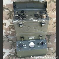 BC-1000-F + BA-229A Ricetrasmettitore  BC-1000-F + BA-229A  Ricetrasmettitore in sintonia continua da 40 a 48 Mhz in FM. Apparati radio