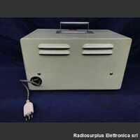 A412 VHF/UHF FM RADIO TEST SET AWA mod. A412 Test set radio in FM con oscillatore tipo 11A94779 Strumenti