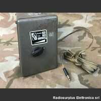 ARI type 704 Altoparlante da Tavolo anni 60  ARI type 704  Altoparlante con contenitore in metallo Accessori per apparati radio Militari