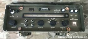  R 5A  Ricevitore HF di produzione CECA  Riceve da 1 a 22,5 Mhz in 6 bande Apparati radio