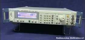 ROHDE & SCHWARZ SML 03 Signal Generator  ROHDE & SCHWARZ SML 03  Generatore di segnali da 9 Khz a 3,3 Ghz Strumenti ROHDE & SCHWARZ SML 03 Signal Generator  ROHDE & SCHWARZ SML 03  Generatore di segnali da 9 Khz a 3,3 Ghz Strumenti