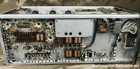 R-105A/ARR-15 R-105A/ARR-15  Ricevitore HF Aeronavale US. Navy  Sintonia continua da 1,5 a 18,5 Mhz Apparati radio