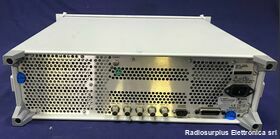 E4423B AGILENT E4423B  Generatore di segnale Vettoriale da 250 Khz a 1 Ghz Strumenti
