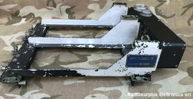 MT-71/ARC-5 MT-71/ARC-5  Supporto a dopppio scomparto per il montaggio di due trasmettitori radio aeronautici della serie AN/ARC-5. Accessori per apparati radio Militari