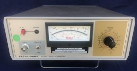 RACAL-DANA 9300B R.M.S. Voltmeter  RACAL-DANA 9300B  Voltmetro TRUE RMS  da  5 Hz a 20 Mhz Strumenti