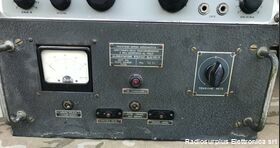  Magneti Marelli RP 32 + alimentatore ALS/HF/R  Ricevitore AM/CW a copertura continua da 1,5 a 30,5 Mhz in 6 bande Apparati radio