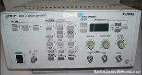  PM5418+YC PM 5418 +Y/C Colour TV Pattern Generator Generatori Vari