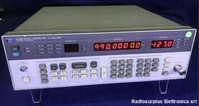 HP 8656B Signal Generator HP 8656B Strumenti HP 8656B Signal Generator HP 8656B Strumenti