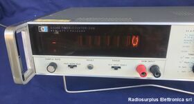 HP 5326B HP 5326B  Frequenzimetro digitale a Nixie con voltmetro Strumenti