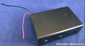 PP3TOR Portapile 3 x Torcia Con coperchio Prodotto nuovo. Componenti elettronici