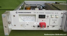 SU 115 BN674.0016.25 VHF-FM- TRANSMITTER Rohde & Schwarz SU 115 BN674.0016.25 Apparati radio