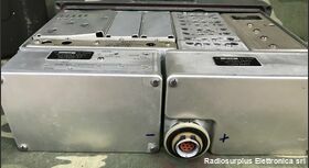 PRC-74 PRC-74  Ricetrasmettitore Utilizzato nella guerra del Vietnam  Frequenza da 2 - 12 mhz in SSB/CW  -Solo radio, senza vano batterie e batterie Apparati radio