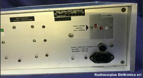 RACAL 9082H RACAL - DANA 9082H  Generatore di segnale sintetizzato in AM e FM da 1,5 a 520 Mhz Strumenti