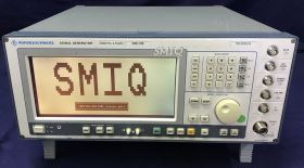 SMIQ 03B Vector Signal Generator  ROHDE & SCHWARZ SMIQ 03B  Range di frequenza da 300 Khz a 3,3 Ghz Strumenti