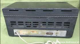 S-77A Hallicrafters Model S-77A  Ricecevitore HF in Onde corte a 4 bande  Riceve da 540 Khz a 44 Mhz in AM/CW Apparati radio