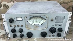  Magneti Marelli RP 32 + alimentatore ALS/HF/R  Ricevitore AM/CW a copertura continua da 1,5 a 30,5 Mhz in 6 bande Apparati radio
