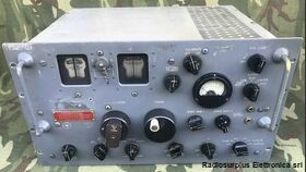 R-220/URR MOTOROLA R-220/URR Receiver Radio   (manca targhetta identificativa) Apparati radio