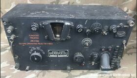 BC-342-N 115v BC-342-N Signal Corps  Ricevitore in sintonia continua da 1,5 a 18  Mhz in 6 bande. Apparati radio