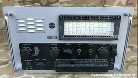 UE12 Ricevitore Navale HAGENUK KIEL type UE12 Ricevitore da 0,12 - 28 Mhz in 11 bande Apparati radio
