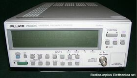 PM6685 FLUKE PM 6685 Universal Frequency Counter Frequenzimetri