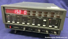 Kontron8201 Kontron Messtechnik model 8201  Generatore di funzioni programmabile Strumenti