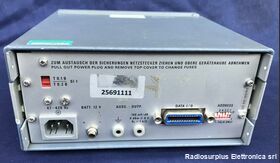 URV4-URVZ7 Millivoltmeter  ROHDE & SCHWARZ  URV 4  Gamma di frequenza da 10 Khz a 2 Ghz Strumenti