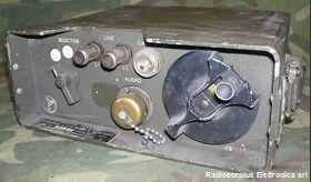C433GRC Comando a distanza per stazioni radio AN/GRC-7..8 C-433/GRC Comandi Vari