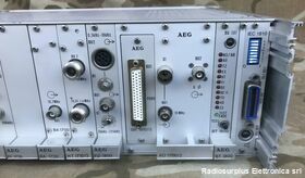 E 1800 VLF-HF Ricevitore Professionale  AEG E 1800   VLF-HF da 10 Khz a 30 Mhz Risoluzione 1 Hz Apparati radio