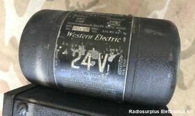 BC-733-D mod BC-733-D  Ricevitore Aeronautico Signal Corps  Utilizzato per l'atterraggio strumentale degli aeromobili Apparati radio