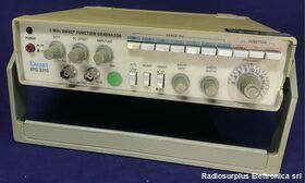 EFG-3210  ESCRT EFG-3210  Generatore di funzioni da 0,001 Hz a 2 Mhz con sweep Strumenti