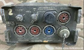 AM-65/GRC AM-65/GRC Amplifier-Power Supply Accessori per apparati radio Militari