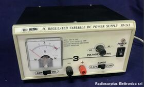 PP-243 DC Power Supply  ALTAI PP-243 Regolabile da 0-12 Volt e 12-24 volt 3A Strumenti