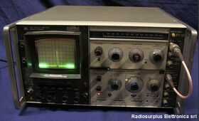 HP 141T + HP8554B  Spectrum Analyzer HP 141T + HP8554B (RF-Section) + HP8552B (IF-Section) Strumenti