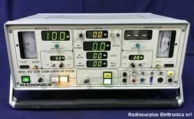 RADIONICAS model RFG-3D RF Lesion Generator System RADIONICAS model RFG-3D Strumenti