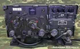 AN/VRC-9 Ricetrasmettitore veicolare AN/VRC-9 Apparati radio