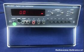 PM2527 PHILIPS PM2527  Multimetro digitale RMS da banco Strumenti