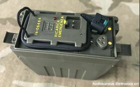 PE-400 PE-400  Cofano porta batterie RV2/400 Accessori per apparati radio Militari