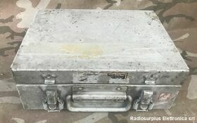 I-177-A + MX-949A/U Tube Tester I-177-A + Adapter kit MX-949A/U  Prova valvole  U.S. Army + adattatore  In ottimo stato, con manuale originale. Test e Strumenti di Misura Militari