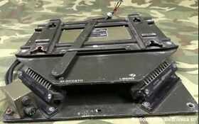 MT-1/PRC-1 + FL-1/RH-4 Base antivibrante  MT-1/PRC-1 con filtro stabilizzatore FL-1/RH-4 Apparati radio