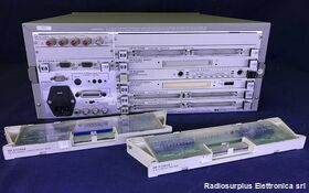HP 75000 serie B  HP E1301A Mainframe HP 75000 serie B  HP E1301A Strumenti