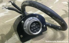 GS-55089 Adapter, Handset-Headset  GS-55089  Adattatore da auricolare-cuffia a microtelefono  Da JK-37 a UG-77 Accessori per apparati radio Militari