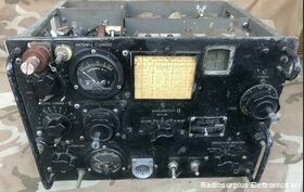 TCS-12 COLLINS TCS-12  Gamma difrequenza da 1,5 a 12 Mhz AM / CW Apparati radio