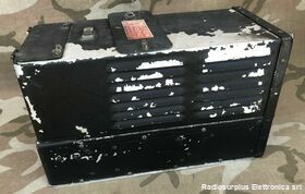 BC-696-A BC-696-A (T-19/ARC-5)  Trasmettitore  Aeronautico  U.S. Army  Frequenza da 3 a 4 Mhz Apparati radio militari